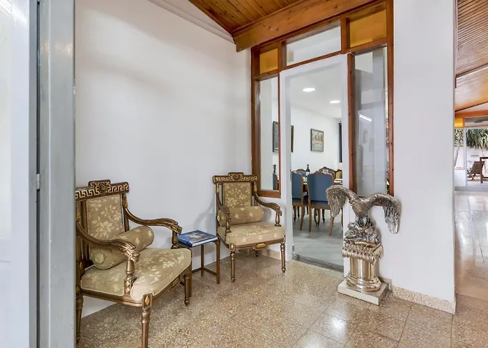 To Hani - Large Traditional House בית נופש ניקוסיה