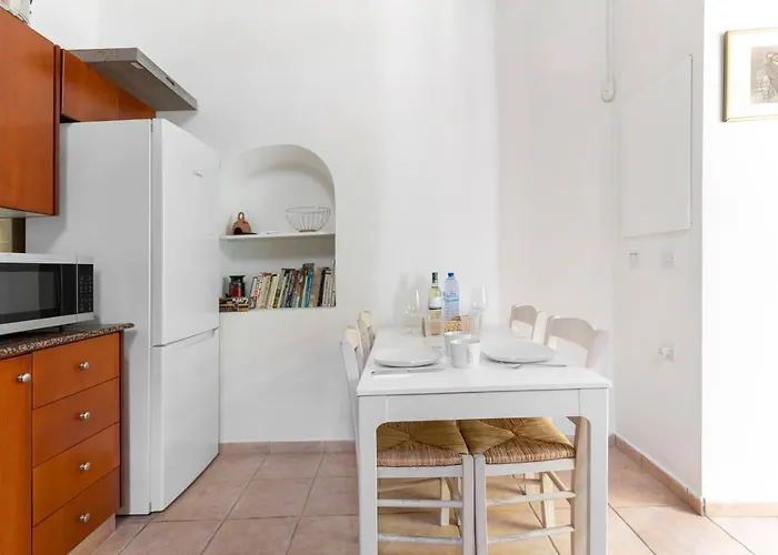 Holiday home To Hani - Large Traditional House Nicosia