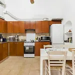 To Hani - Large Traditional House Nicosia